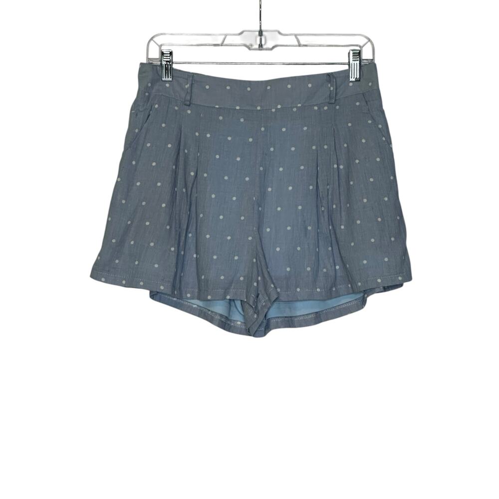 L. A. hearts light blue white polka dots pull on pleated shorts size Large